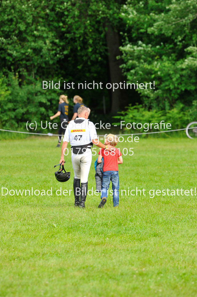 _UG09157.jpg