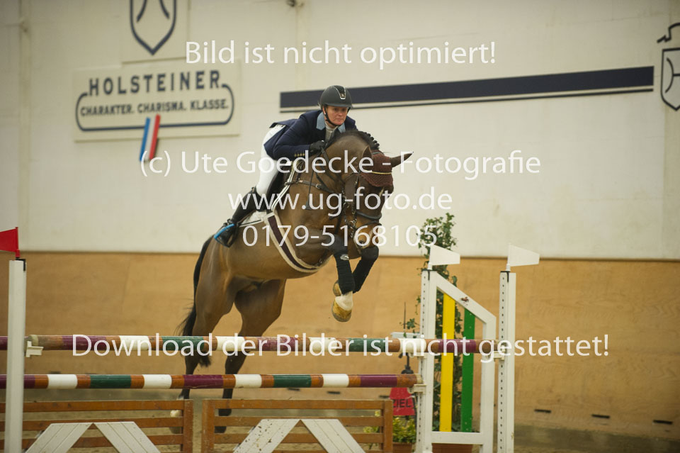 Pöhls,-Ulrike---Number-Five-P_6.jpg