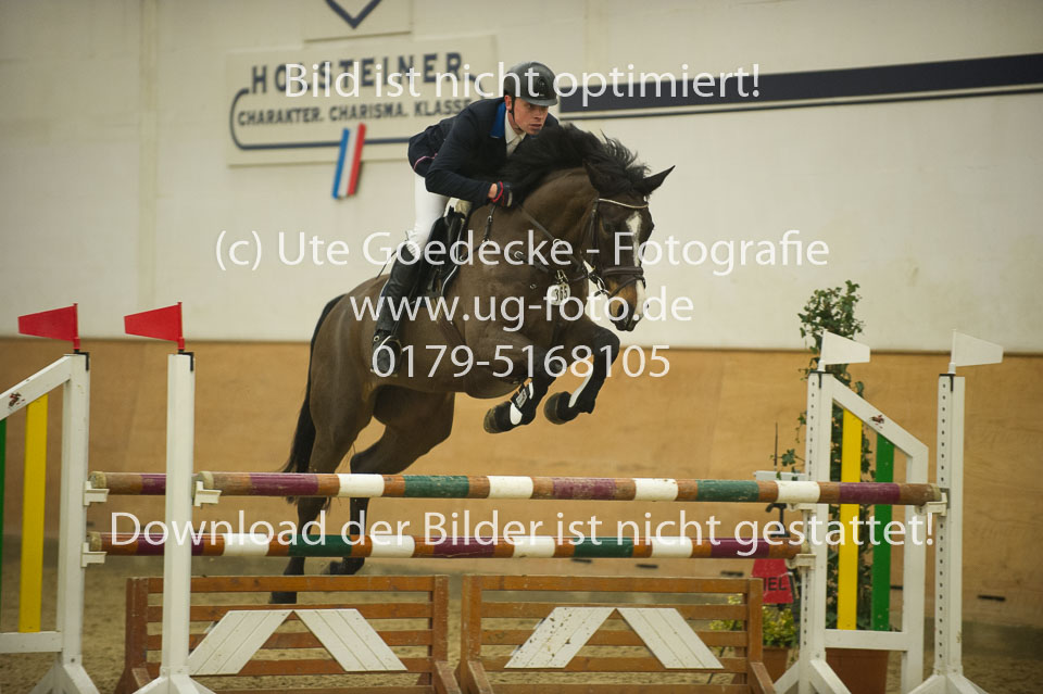 Schnell,-Sascha---Escada_7.jpg
