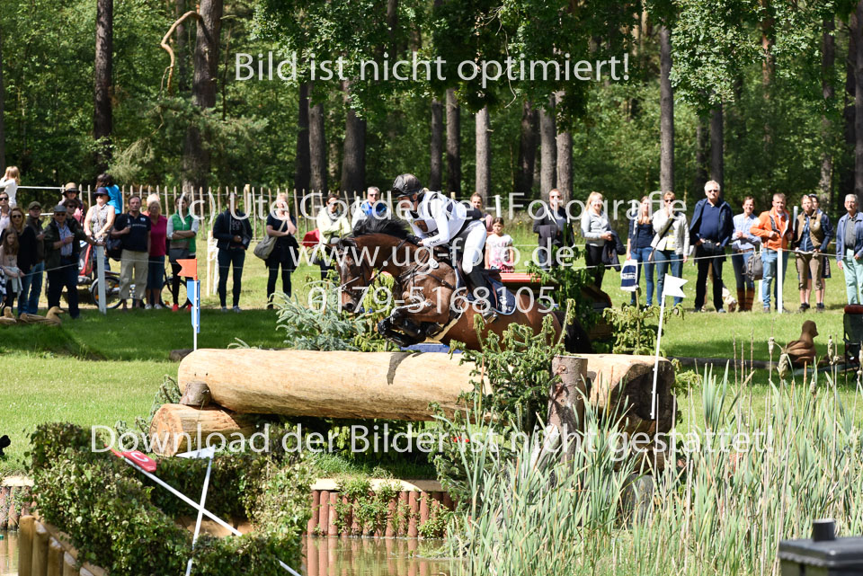 _UG06408.jpg