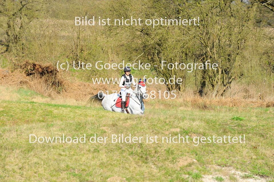 UG0_2166.jpg