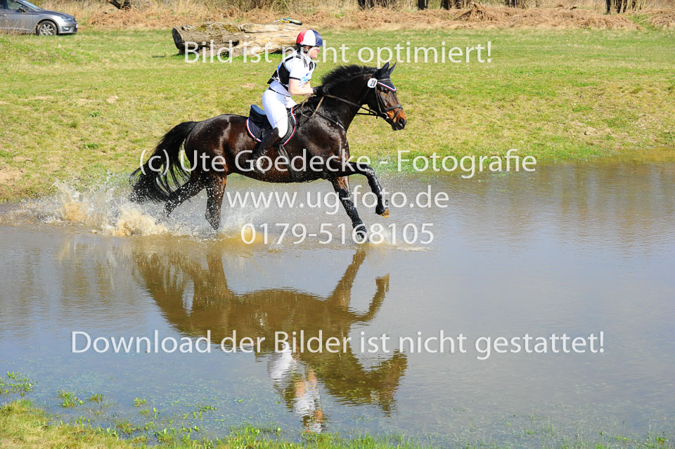 UG0_2242.jpg