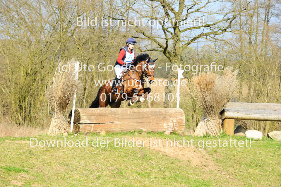 UG0_2331.jpg