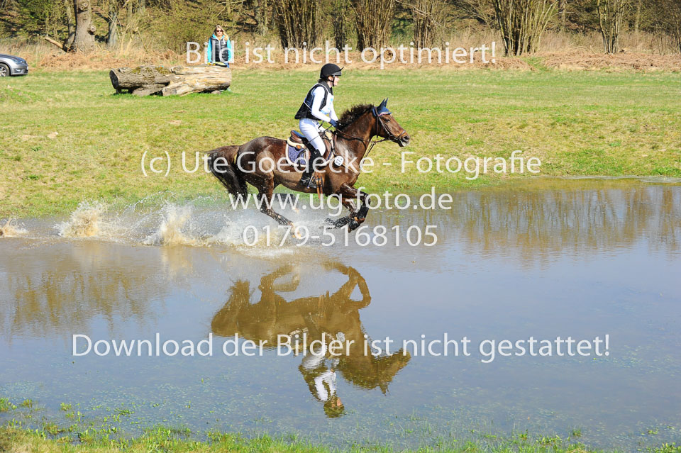 UG0_2436.jpg