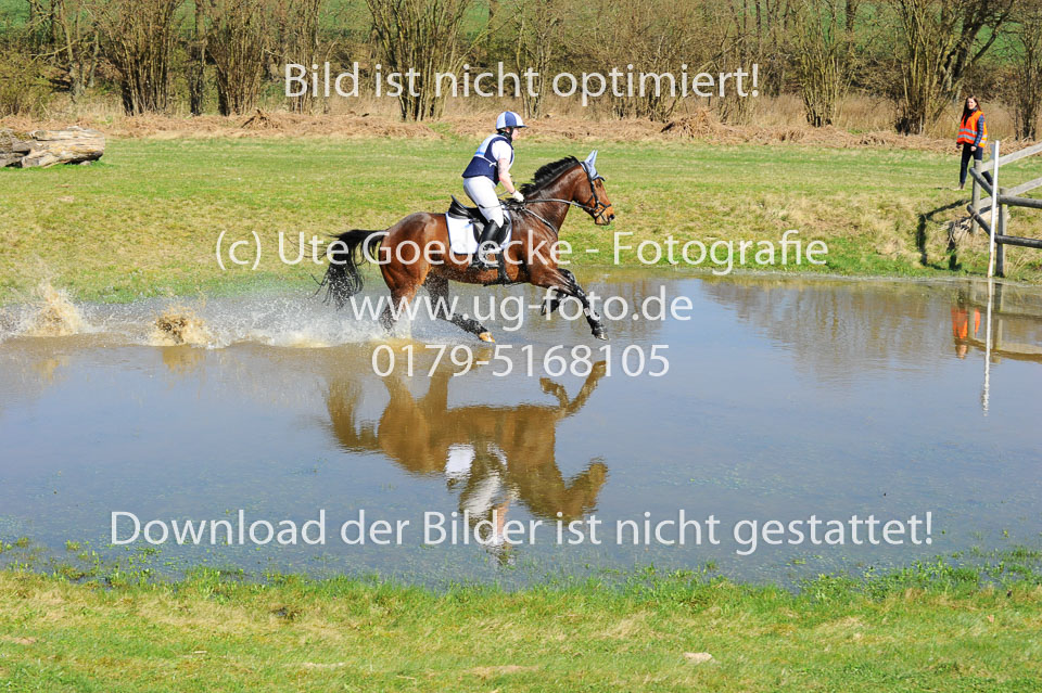 UG0_2543.jpg