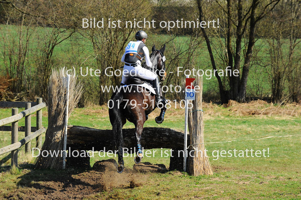 UG0_2583.jpg