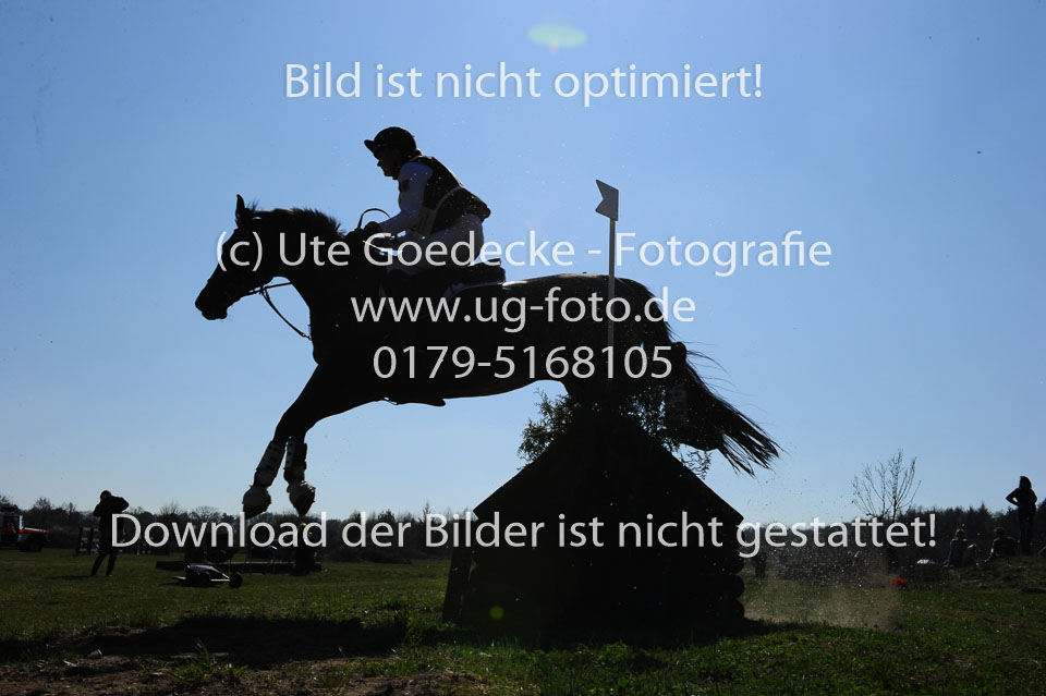 UG0_2755.jpg