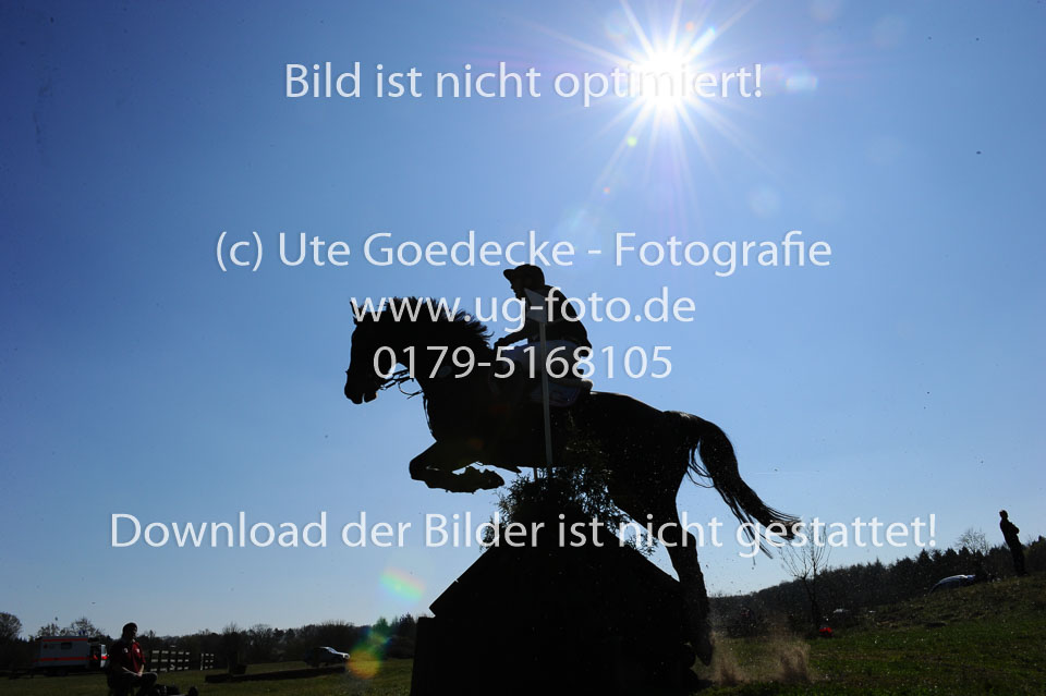 UG0_2823.jpg