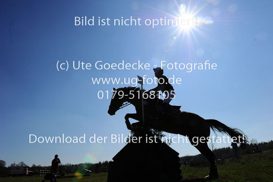 UG0_2874.jpg
