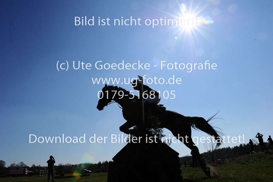 UG0_2880.jpg