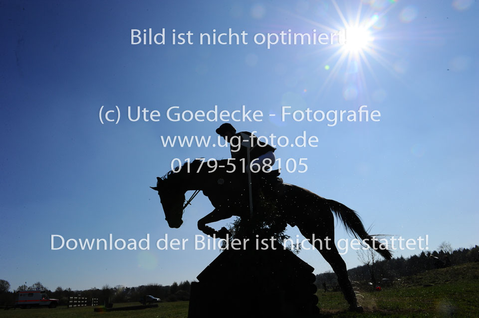 UG0_2916.jpg