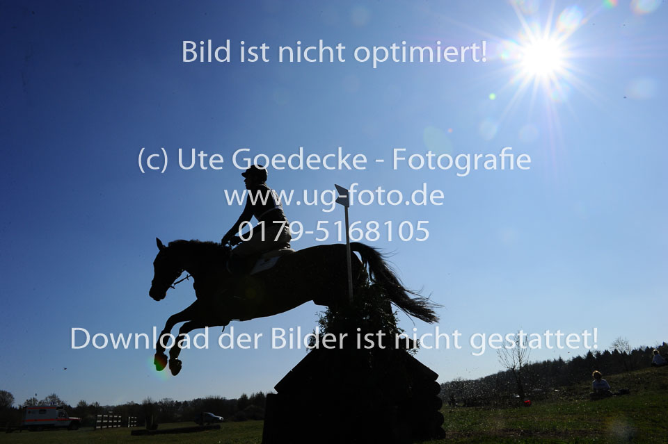 UG0_2953.jpg