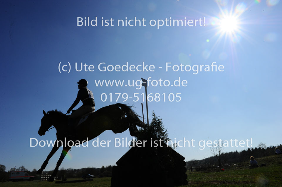 UG0_2954.jpg