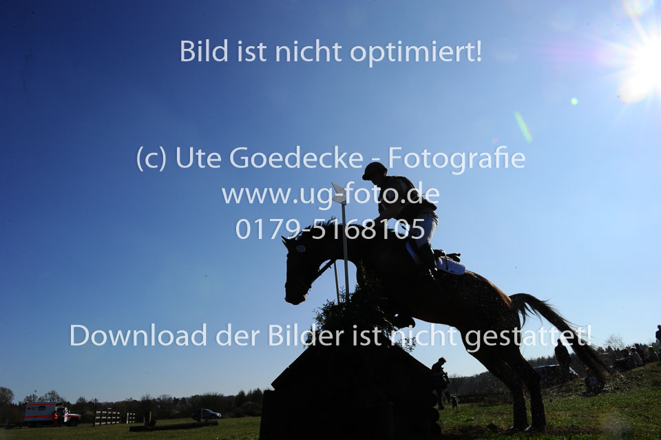 UG0_3045.jpg