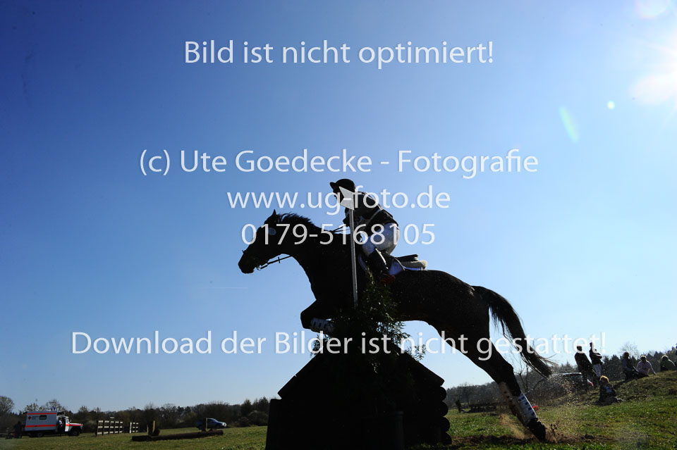 UG0_3070.jpg