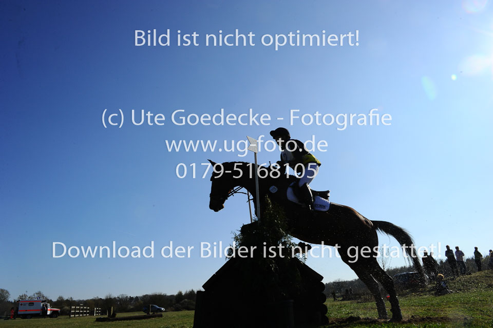 UG0_3082.jpg