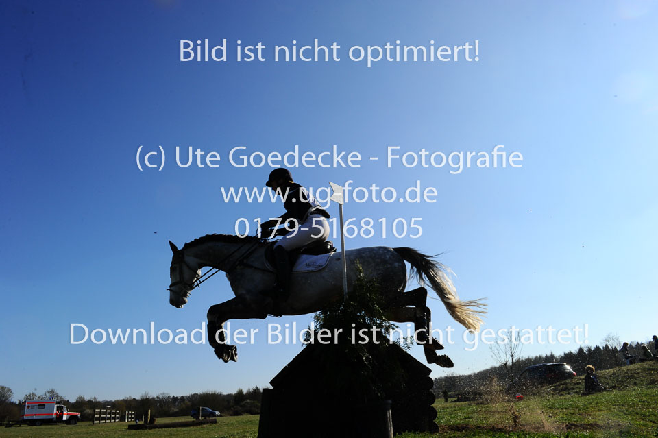 UG0_3105.jpg