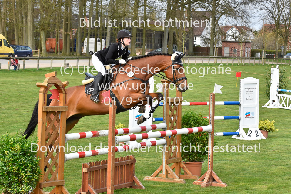 Barth,-Juliane---Alani_09.jpg