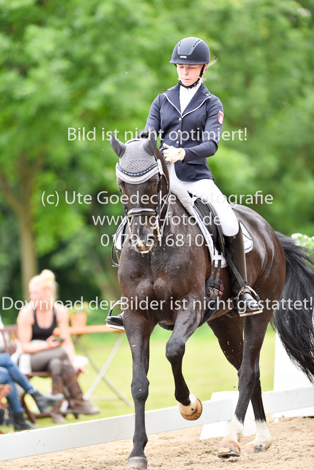 Granlien,-Alina-Lilly---Rosenstolz_10.jpg