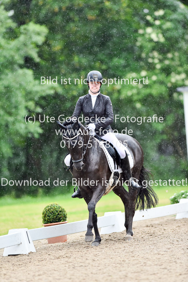 Ritscher,-Carlotta-Maria---Mon-Cherie_11.jpg