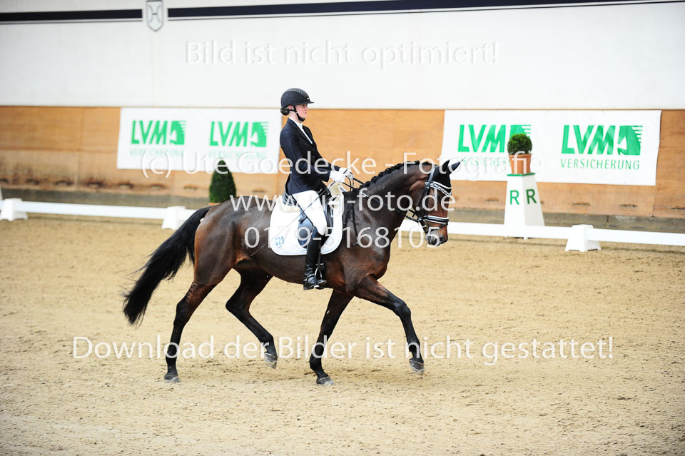 Bolt,-Selina---Donn-Jezabel_07.jpg