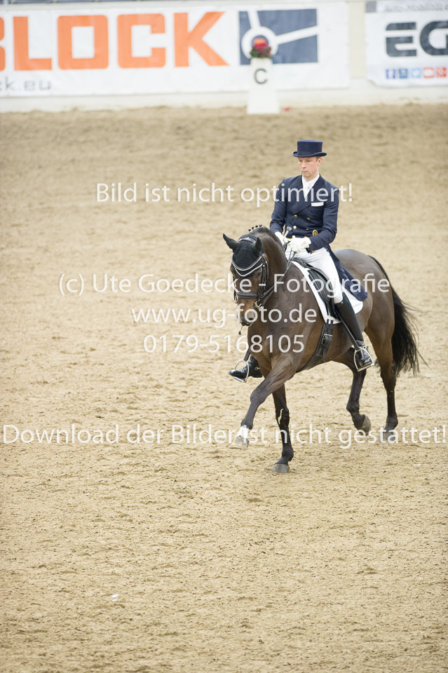 Gießelmann,-Jan-Dirk---Haya-17_04.jpg