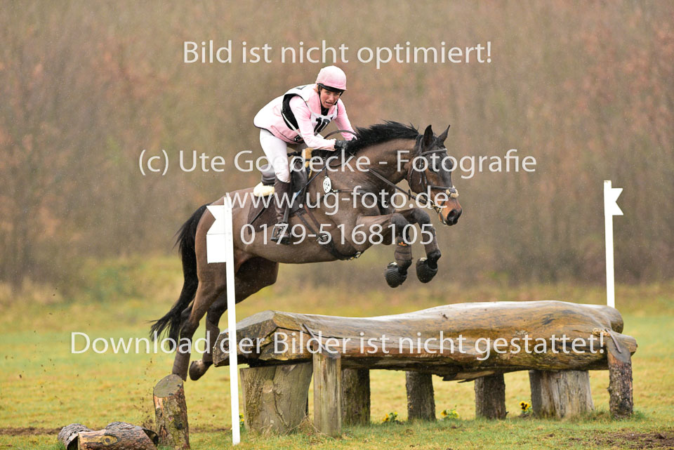 15-4-18-Gelände-A---450.jpg