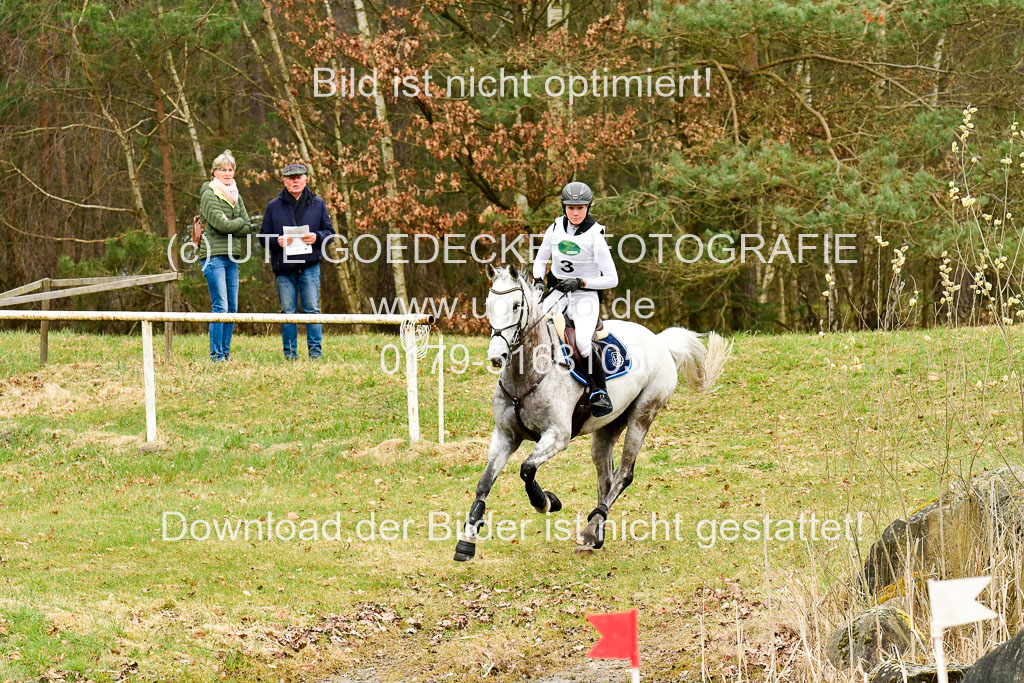  | Baumgart, Antonia 270322_2 