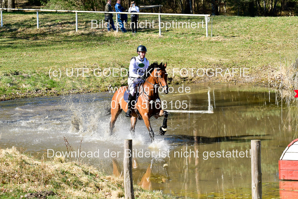  | Knaak, Ben Philipp  270322_02 