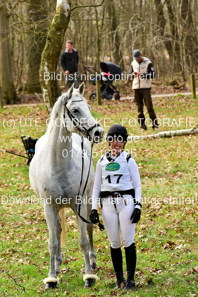  | Labes, Sabrina - Butterblume 270322 _41 