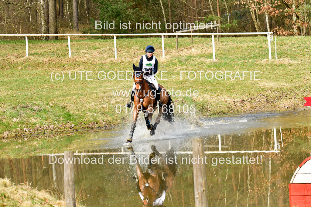  | Laumann, Emilie 270322_10 