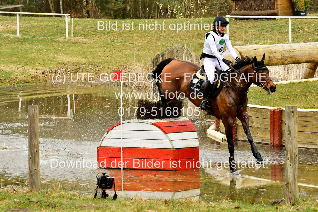  | Leube, Sophie 270322_16 