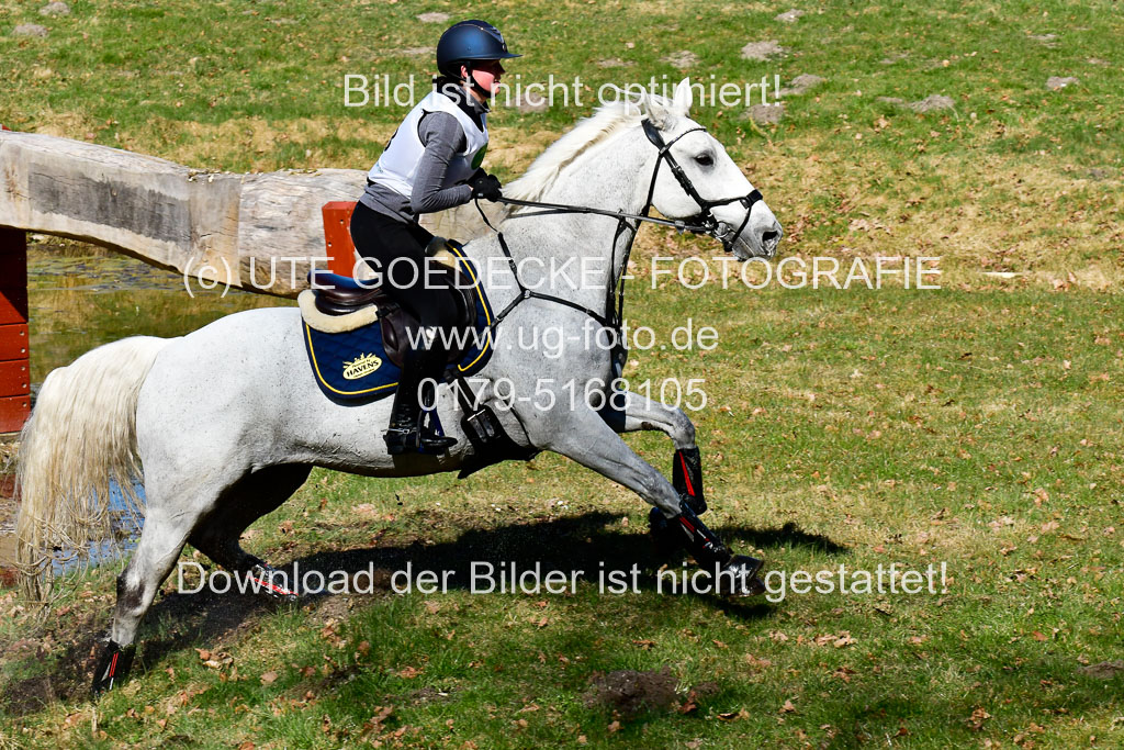  | Stegmann, Sophia  270322_10 