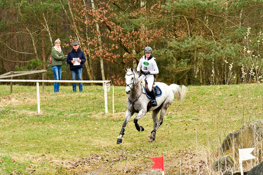  | Baumgart, Antonia 270322_2 