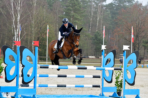  | Leube, Sophie 270322_07 