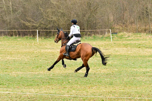  | Leube, Sophie 270322_08 