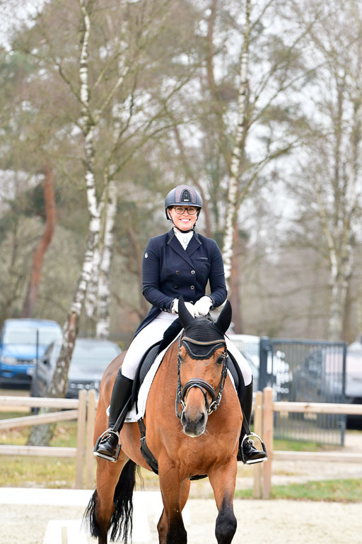  | Spiering, Nele 270322_04 