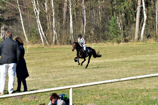  | Warner, Julia 270322_01 