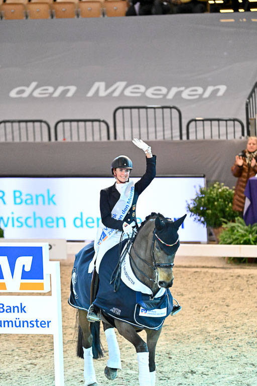  | Bredow-Werndl, Jessica von - TSF Dalera - Trak s_17 