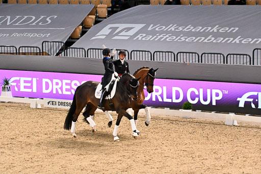  | Dufour, Cathrine - Vamos Amigos - WESTF s_06 