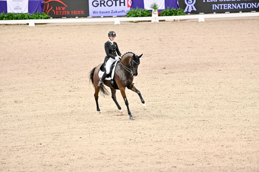  | Krüth, Carina Cassoe - Heilines Danciera - DWB_25 