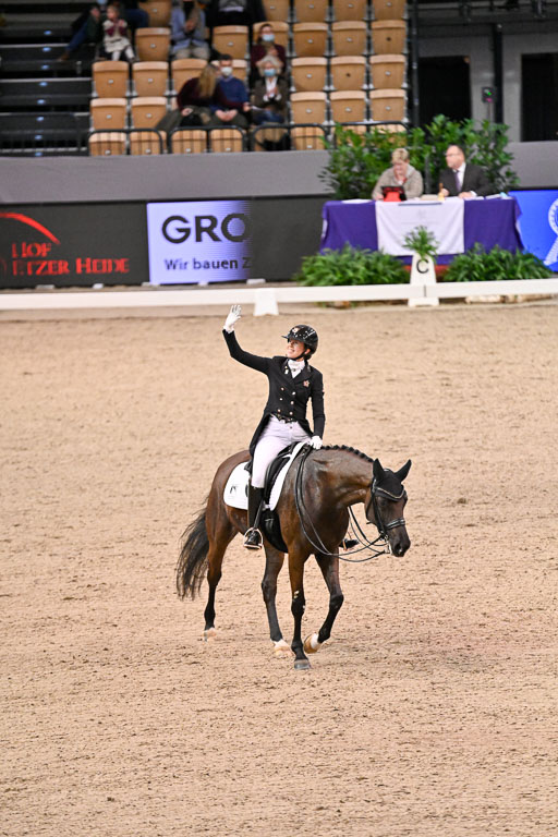  | Krüth, Carina Cassoe - Heilines Danciera - DWB_32 