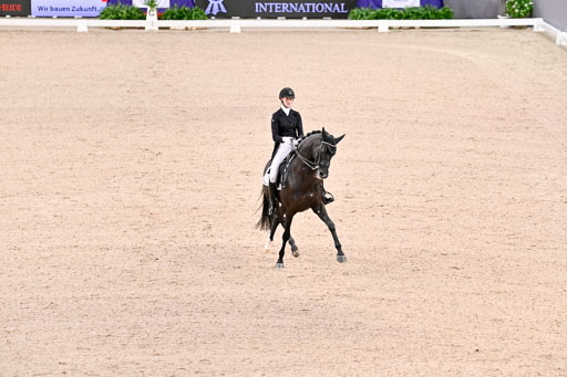  | Nekemann, Denise - Boston Sth - KWPN_03 