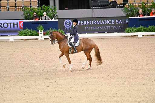  | Dungern, Antonia von - DSP Queen Rubin - BrAnh_18 