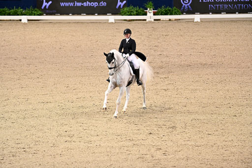  | Rathjens, NInja - Emilio 111 - Hann _28 