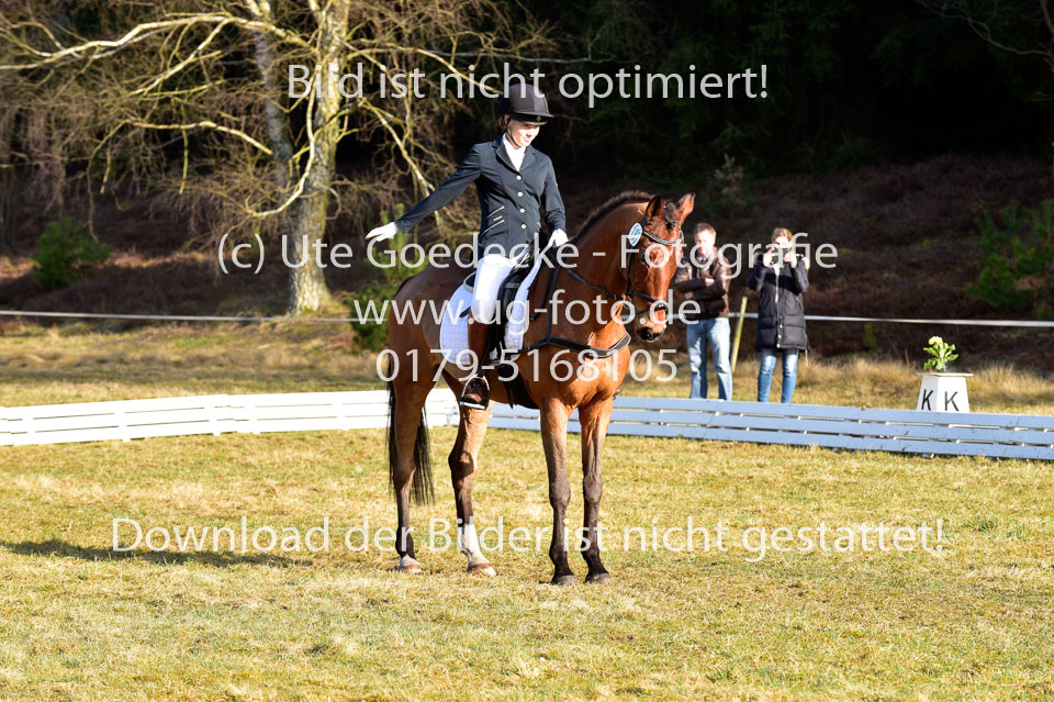 2018-4-8--Dressur-WB-E_134.jpg