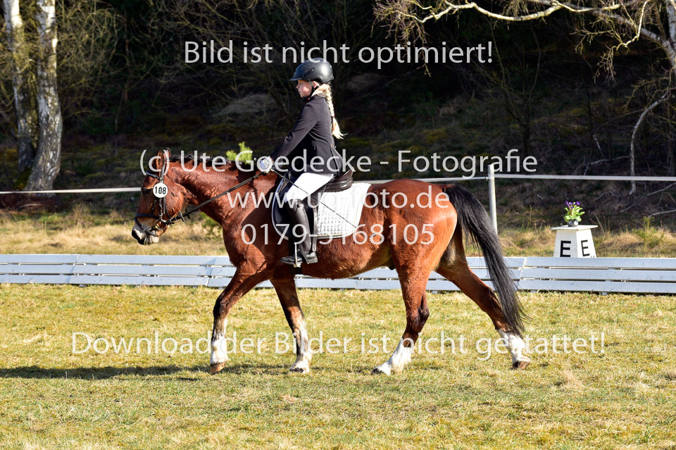2018-4-8--Dressur-WB-E_192.jpg