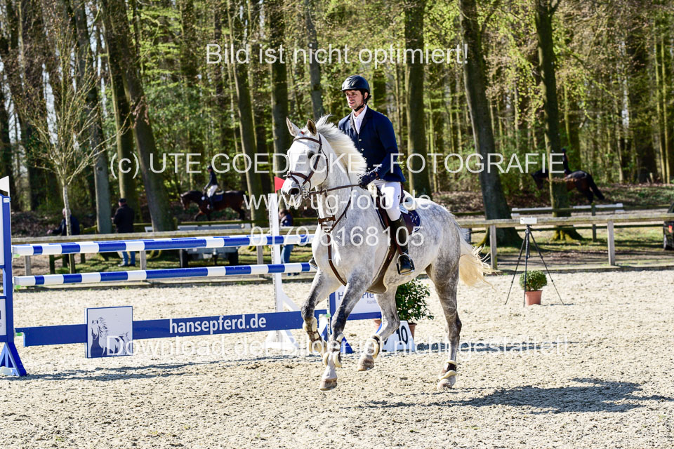 17042019---Springen-M--_05.jpg
