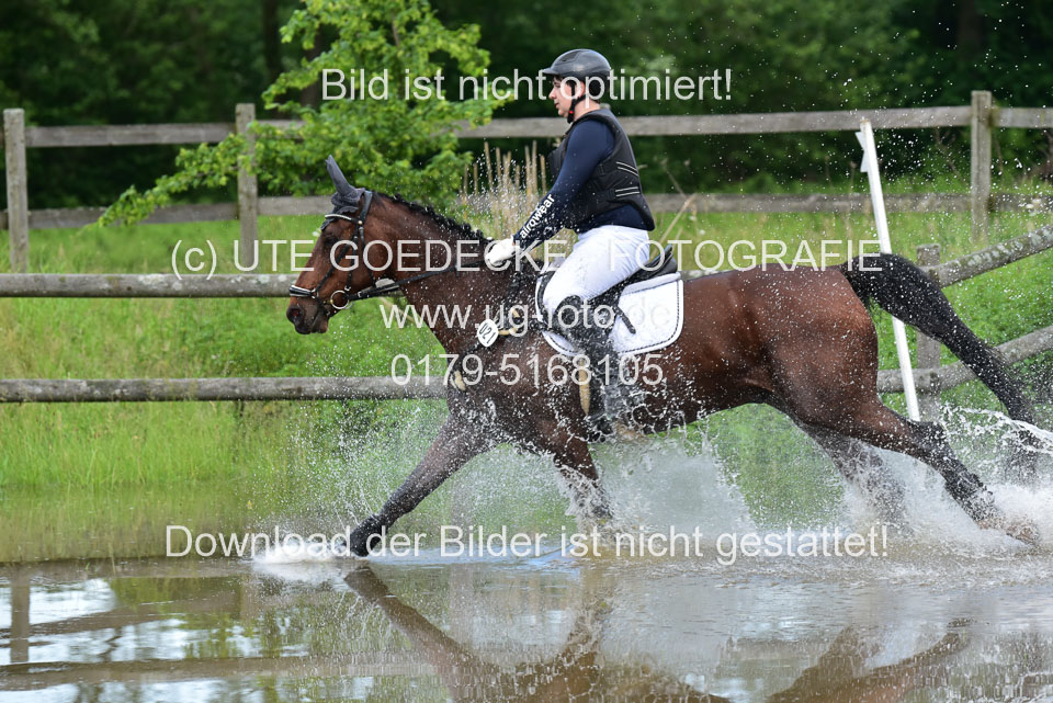 Stilgeländeritt-Kl-E-_284.jpg