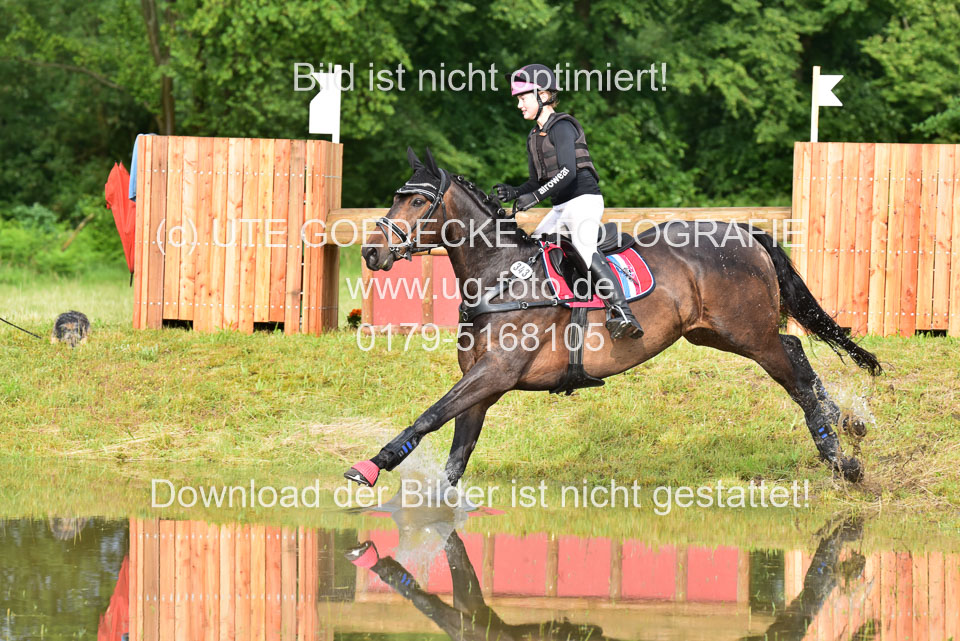 Stilgeländeritt-Kl-E-_415.jpg